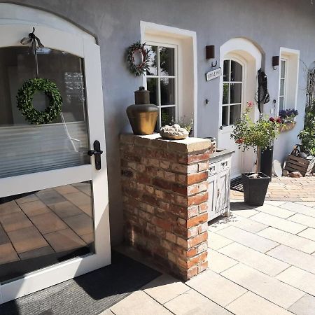 Altes Gewoelbe Mit Sauna Und Whirlpool Im Aussenbereich Elsterheide Exterior foto